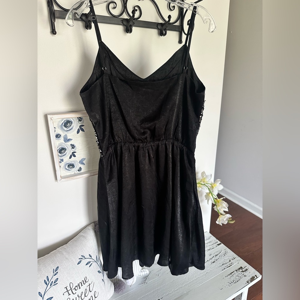 ANDREE BY UNIT Black Sequin Mini Dress - Picture 4 of 5